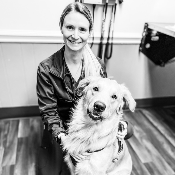 Meet your Posher, Lindsey - Picture 1 of 1